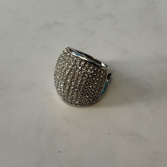 Oversized Sparkly Ring - Picture 1 of 2